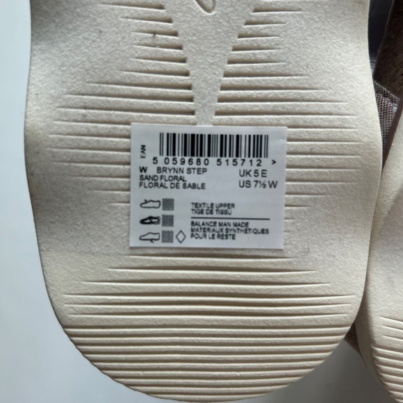 New Clarks Crean Green Pink Textile Rubber Outsole Sandals size 7.5 - Picture 9 of 13